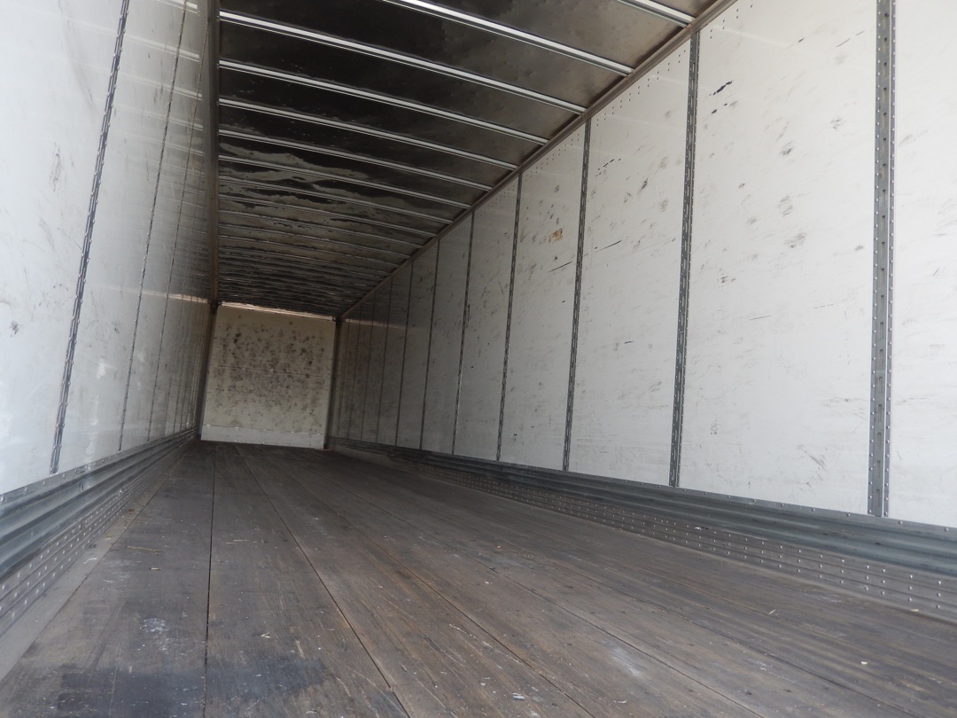 2019 VANGUARD VXP - Image 6